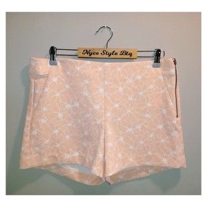 Banana Republic‎ Peach & White Floral Shorts NWOT Size 12